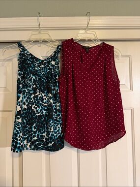 Bundle of Banana Republic Sleeveless Tops